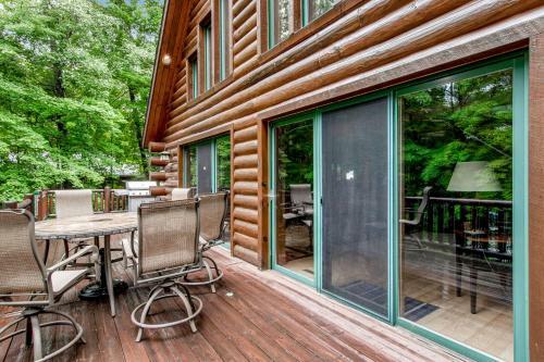 Cranberry Cove Lodge