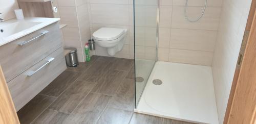 Apartamentos Meubl�s Du 25 N2 F2 Rdc