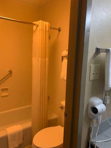Hotel Quality Inn & Suites And Conference Center