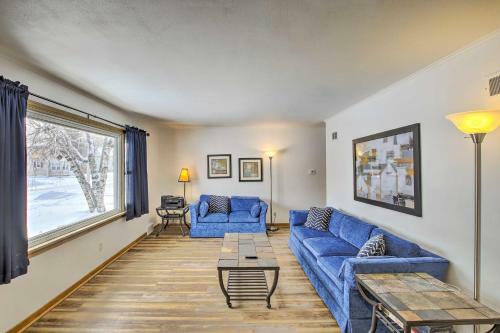 Cozy Oshkosh Home, 4 Blocks To Lake Winnebago
