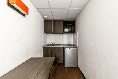 Apartamento Studio Privatif Dans H�tel R�sidence Nimes Gare