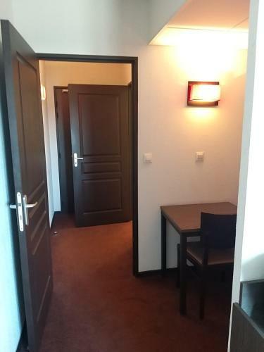 Apartamento Studio Privatif Dans H�tel R�sidence Nimes Gare