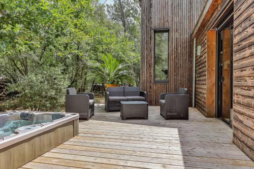 Magnifique Maison Avec Jacuzzi A 10 Min de La Mer