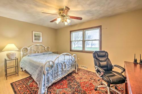 Lake Winnebago Getaway With Waterfront Family Fun!