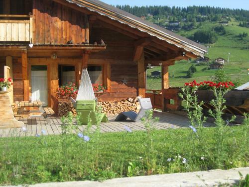 Aparthotel La Ferme Des Georgi�res