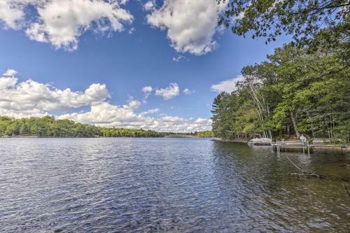 Home With Fire Pit, Gas Grill, Less Than 3 Mi To Lakes