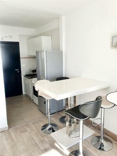 Apartamento Studio Avec Terrasse Sur La Plage De Tenutella