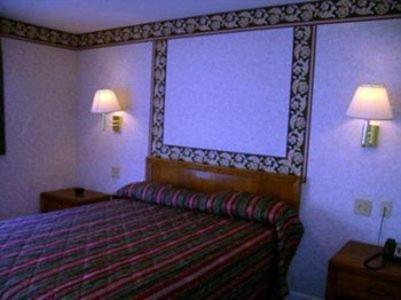 Motel Passport Inn & Suites Chaplin