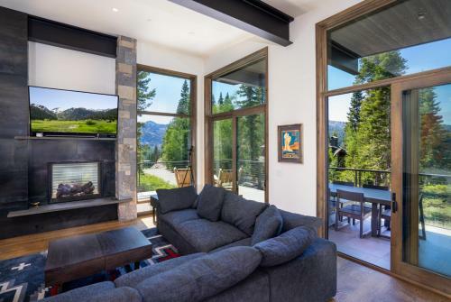 Olympic Valley - The Lodge At Sierra Crest
