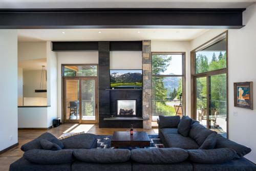 Olympic Valley - The Lodge At Sierra Crest