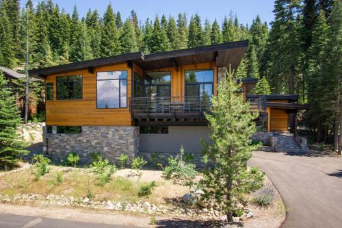 Olympic Valley - The Lodge At Sierra Crest
