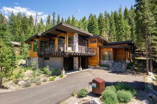 Olympic Valley - The Lodge At Sierra Crest