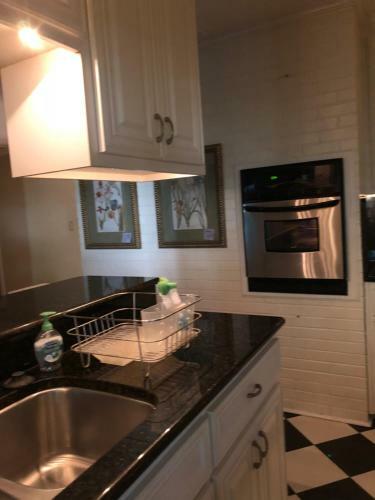 Large 5 Br 3ba Vacation Home Near Beaches