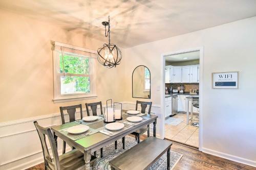 Charming Hampton Home With Yard, 2 Mi To Beach!
