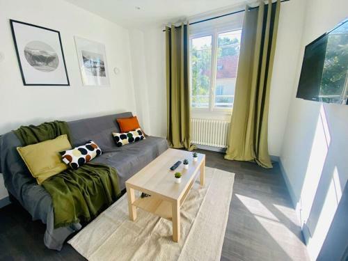 Apartamento Standing Orly // Studio