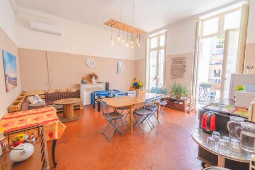 Albergue La Ma�oun Guesthouse