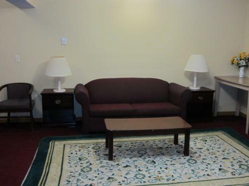 Motel First Western Inn - Fairmont City