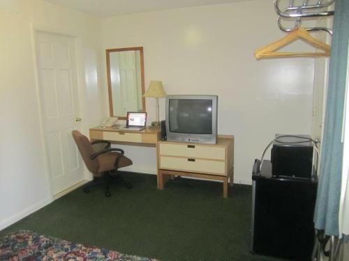 Motel Americas Best Value Inn Middlefield