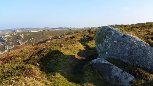 G�te 3*** Vue Sur Mer, Pointe Du Raz Et Terrasse