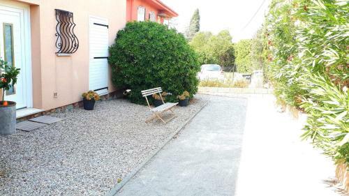 Escapade En Provence, Bord De Mer � 10 Minutes