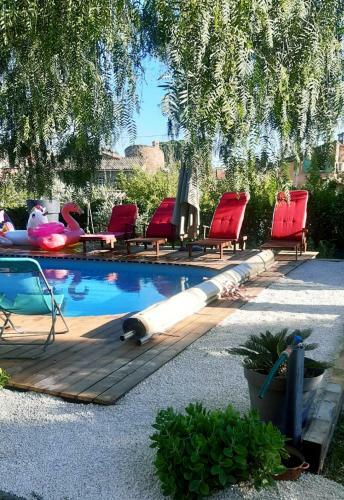 Escapade En Provence, Bord De Mer � 10 Minutes