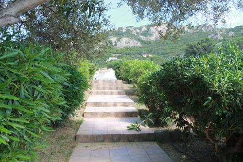Apartamento T3 Rez de Jardin � Porto Vecchio