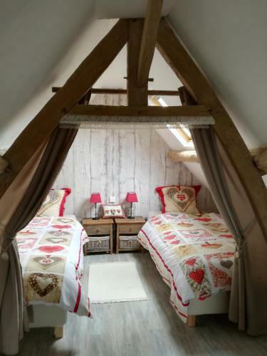 Les G�tes De "la Quesnoy�re"