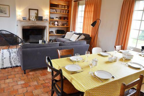 Le Convivial - Paisible Propri�t� Proche Parischartres