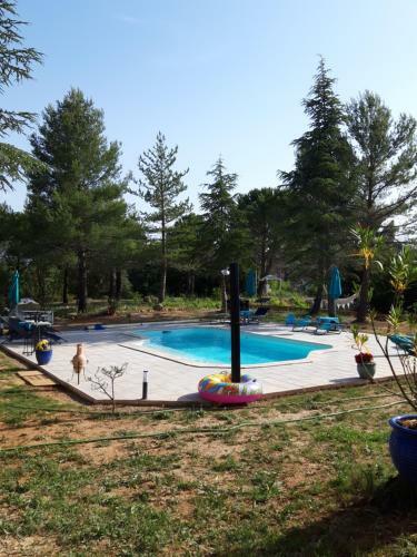 Hostal La Margotti�re Chez Isa Et Titi