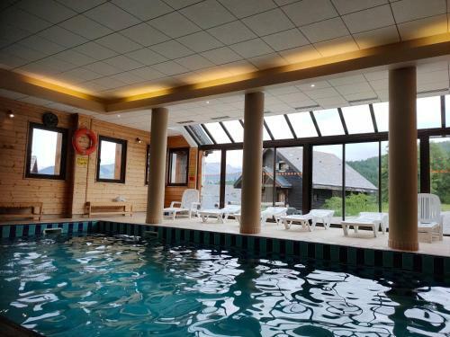 Apartamento Risoul Appartement R�nov� Piscine Balcons De Sirius
