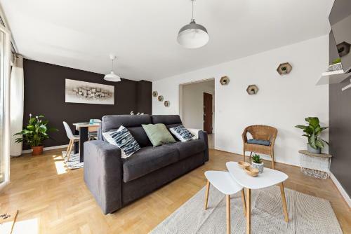 Apartamento Kindarena Rouen Living Spot