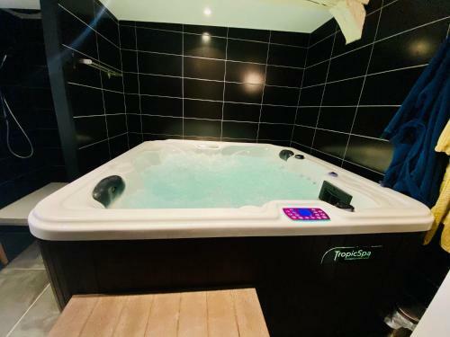 Apartamento Jacuzzi Dans Appartement T2 Centre-ville