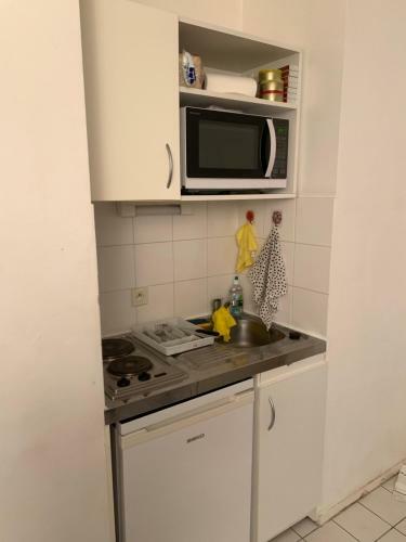Apartamento Comfortable Studio Gare Rer Rueil 10min La D�fense
