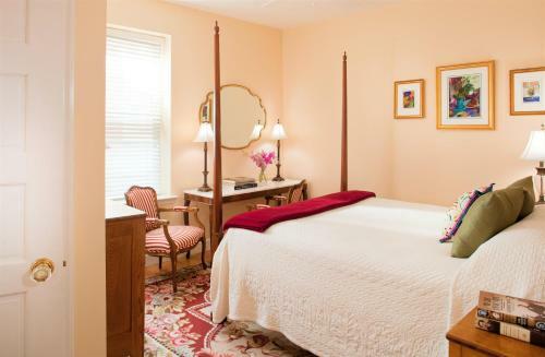 Bed & Breakfast Woodley Park Guest House