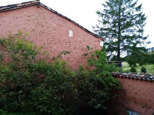 Maison De Village