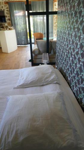 Hostal La Chomotte