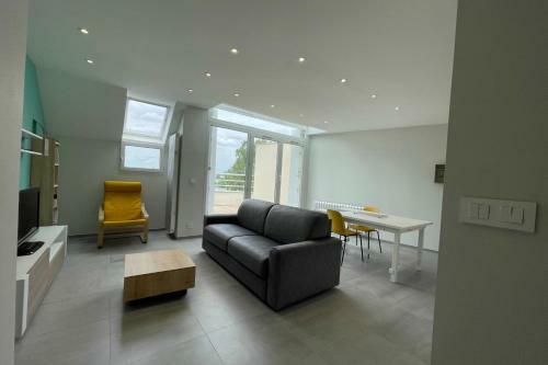 Luxury Apartment With Exceptional View On The Cher River