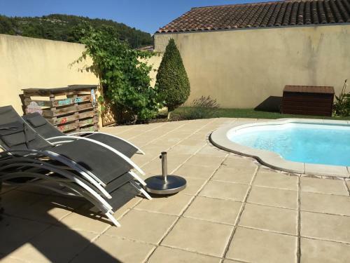 Bed & Breakfast Chambre D'h�tes Les Boutons D'or