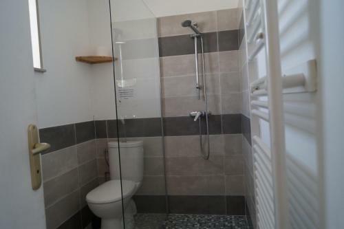 Ol�ron- Maison Plain Pied, 10 Pers, � 100 M. De La Plage