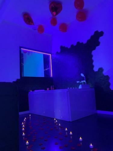 Apartamento Loveroom : Suite Avec Jacuzzi Privatif