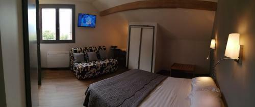 Hostal Le Grand Chatelard H�tel Bar Restaurant