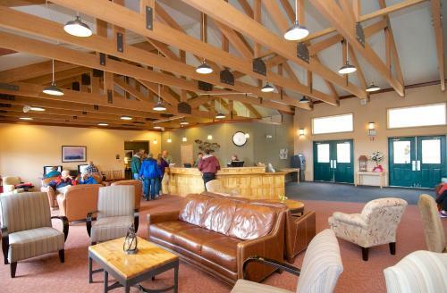 Denali Bluffs Hotel