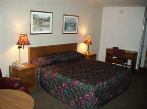 Brass Door Motel
