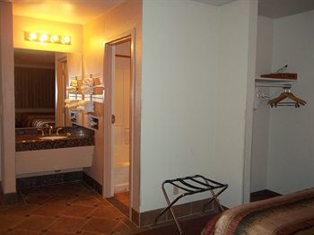 Posada Grand Canyon Inn