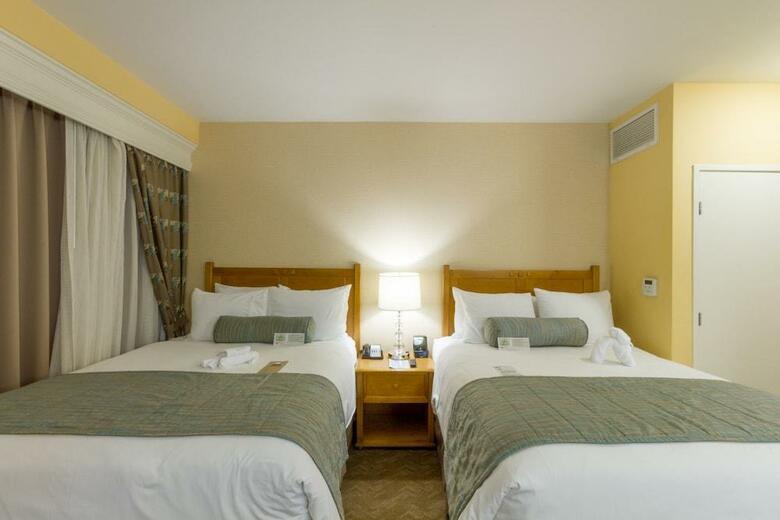 Grand Pacific Palisades Resort & Hotel
