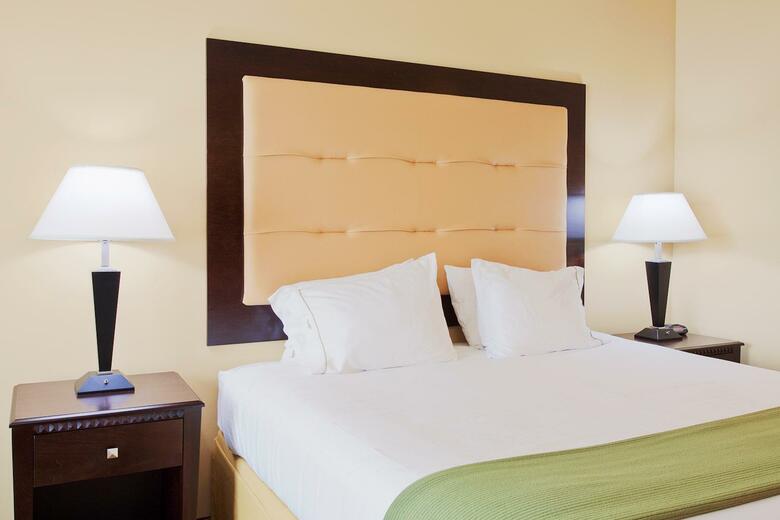 Holiday Inn Express Hotel & Suites Foley