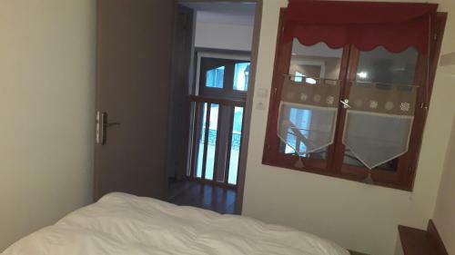 Apartamento Joli T3 Proche Centre Et T�l�cabines