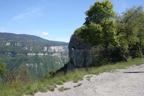 Hostal Roulottes Au Pied Du Vercors