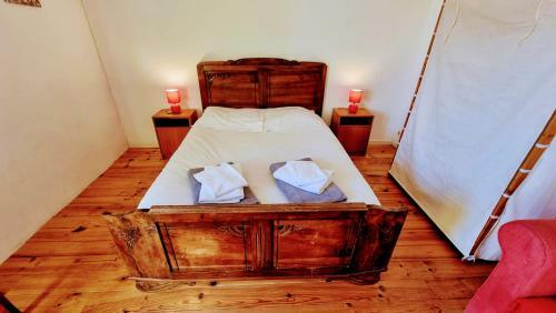 4 Bedroom Holiday Home With Private Pool And Garden