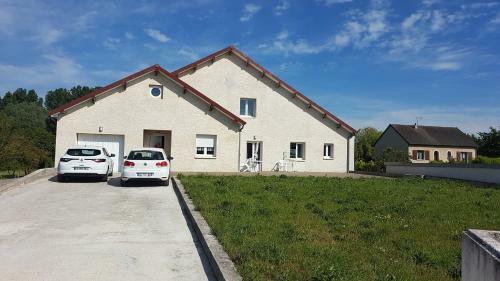 Super Spacieux G�te Proche De Toutes Commodit�s
